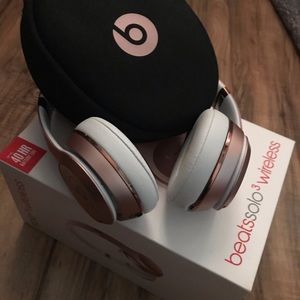 Beats solo 3 wireless